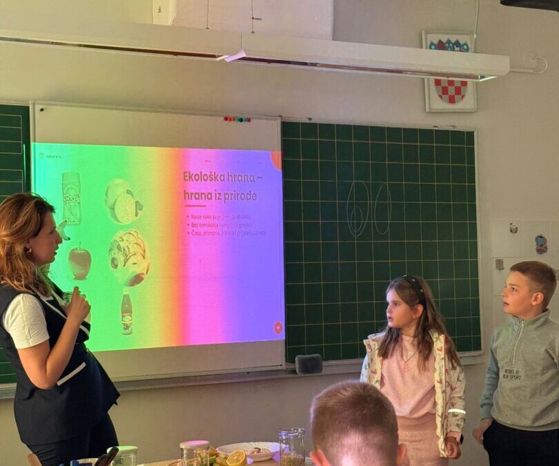 Makrobiotička radionica u PŠ Grebaštica