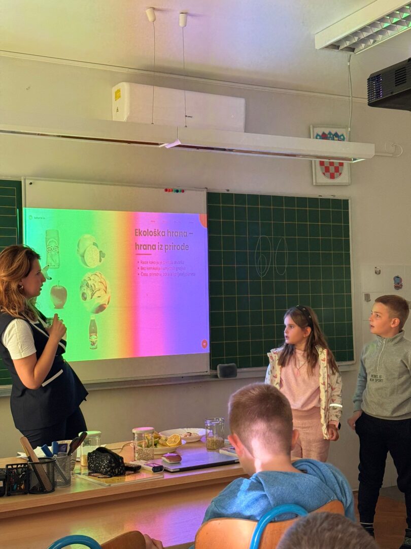 8c9464ad-d954-489c-981a-630cef2f35b0